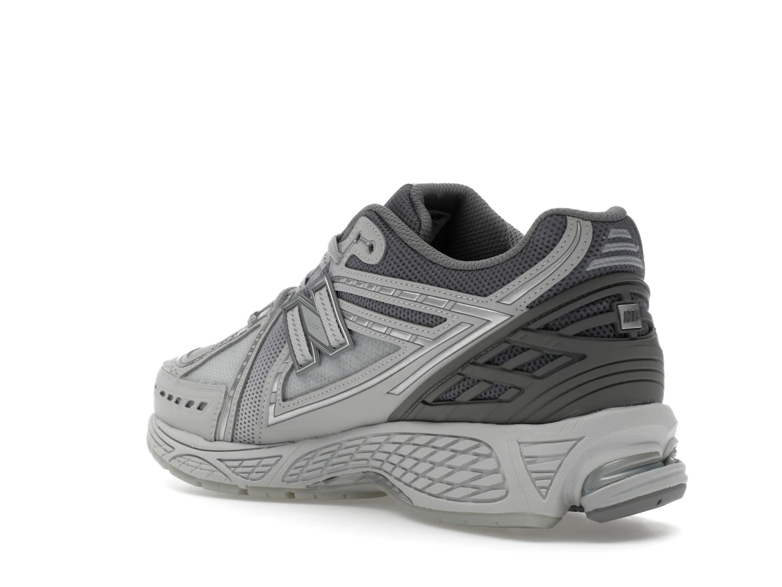 Vue 24 de New Balance 1906R Lunar New Year Raincloud