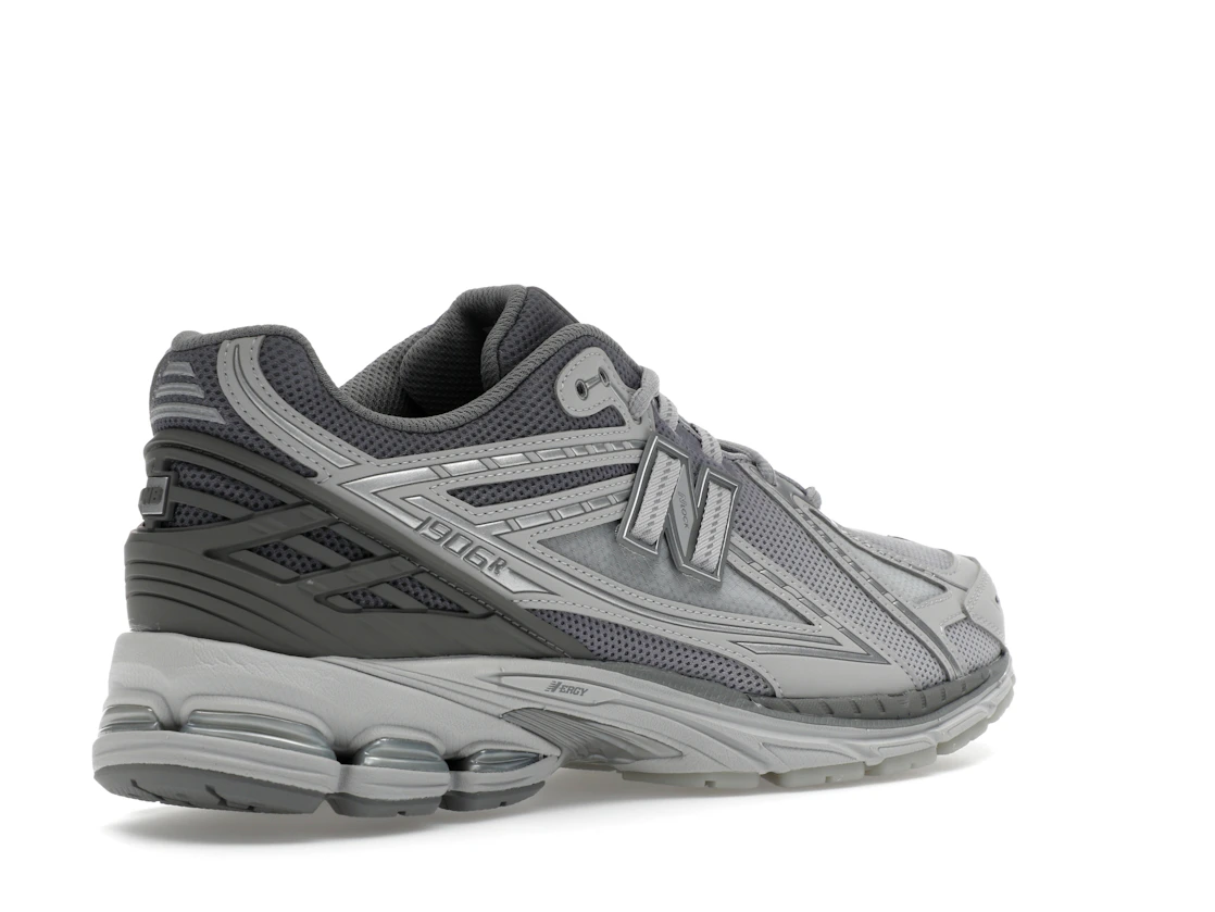 Vue 33 de New Balance 1906R Lunar New Year Raincloud