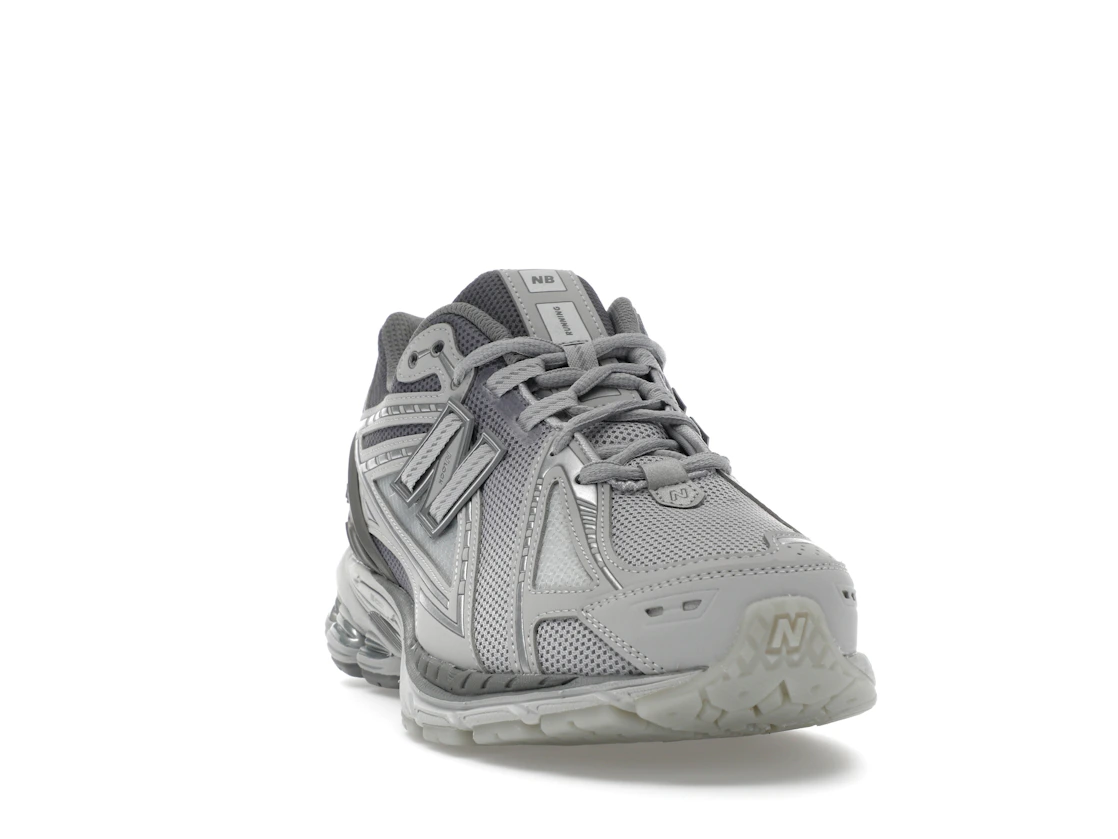 Vue 8 de New Balance 1906R Lunar New Year Raincloud