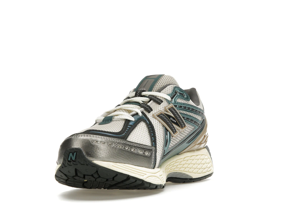 Vue 13 de New Balance 1906R Metallic Teal New Spruce