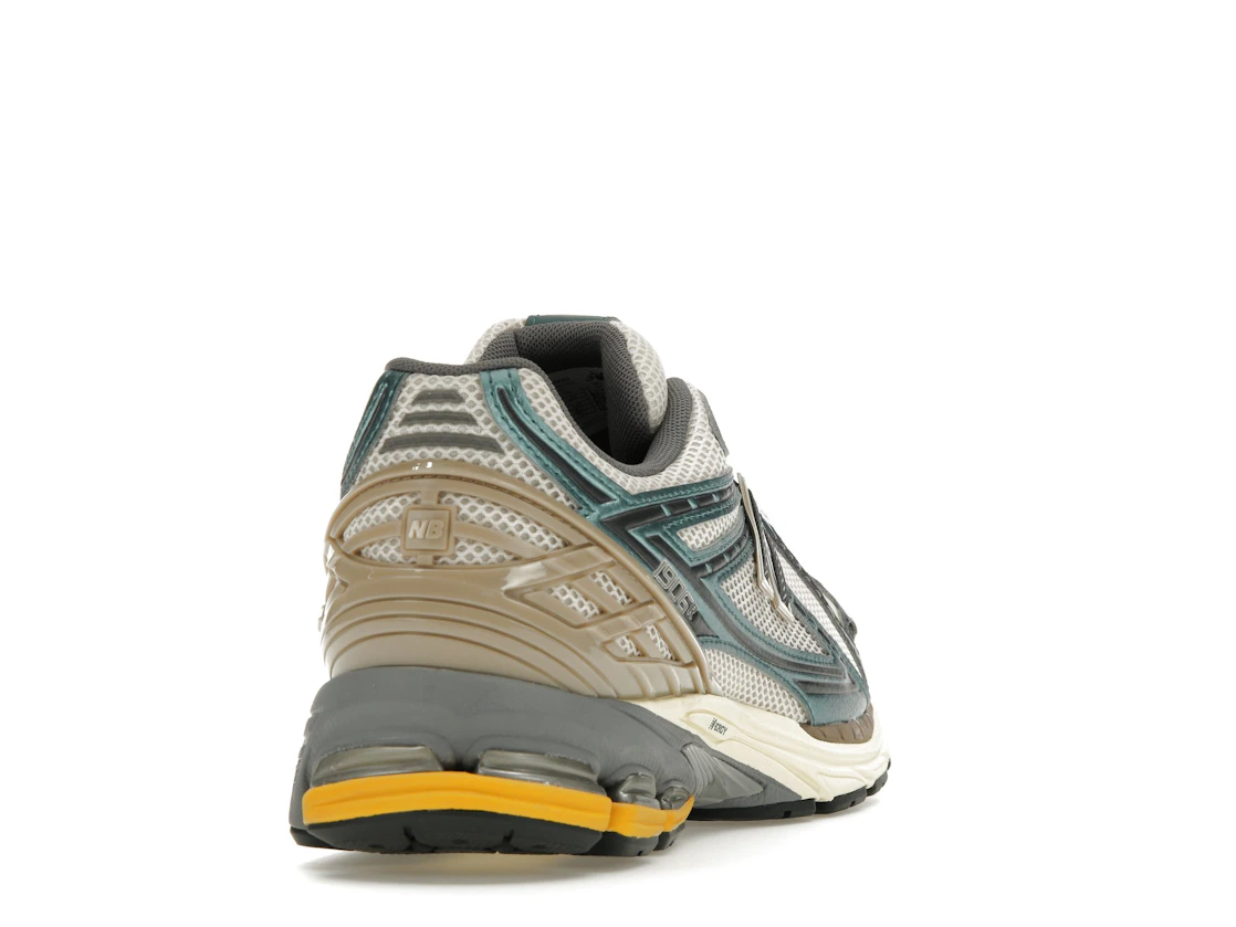 Vue 30 de New Balance 1906R Metallic Teal New Spruce
