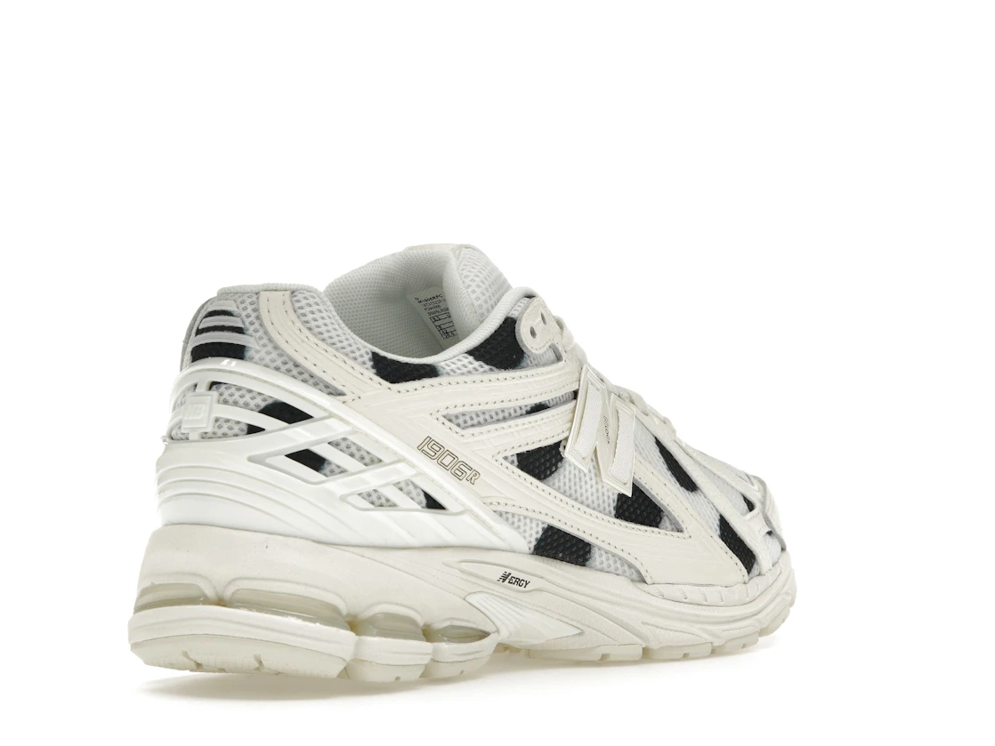 Vue 32 de New Balance 1906R Polka Dot Sea Salt