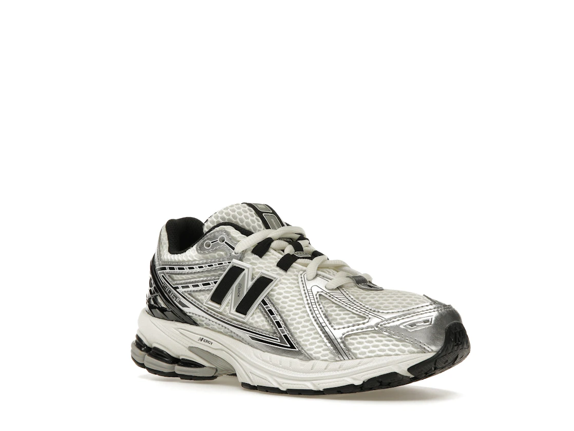 Vue 5 de New Balance 1906R Silver Metallic Black (GS)