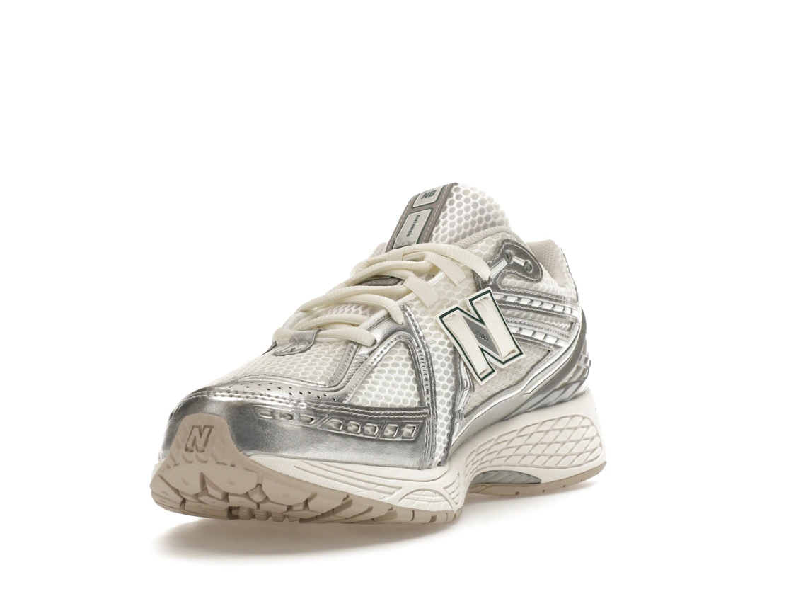 Vue 13 de New Balance 1906R Silver Metallic Sea Salt