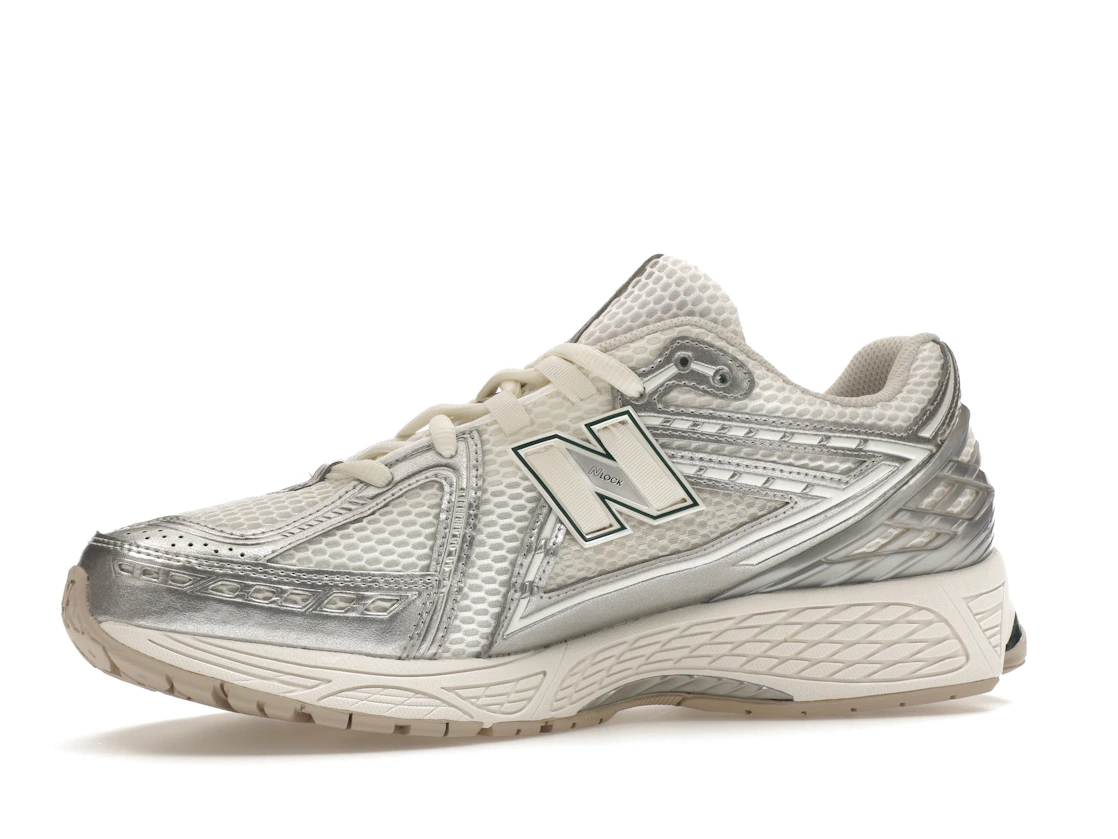 Vue 17 de New Balance 1906R Silver Metallic Sea Salt
