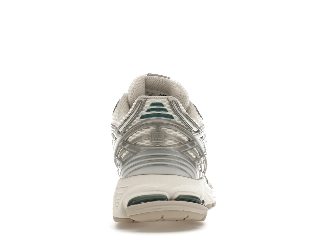 Vue 28 de New Balance 1906R Silver Metallic Sea Salt