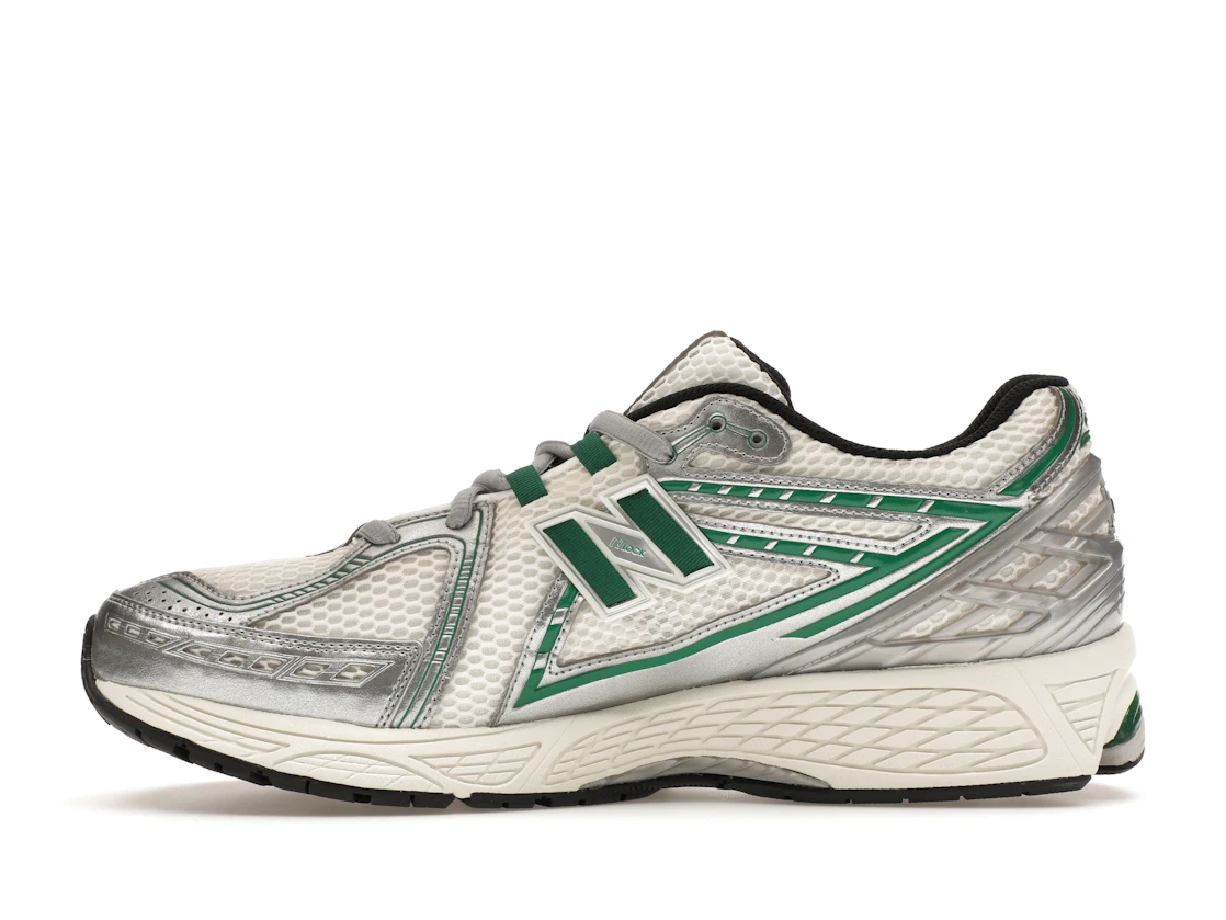 Vue 19 de New Balance 1906R Spruce Pack