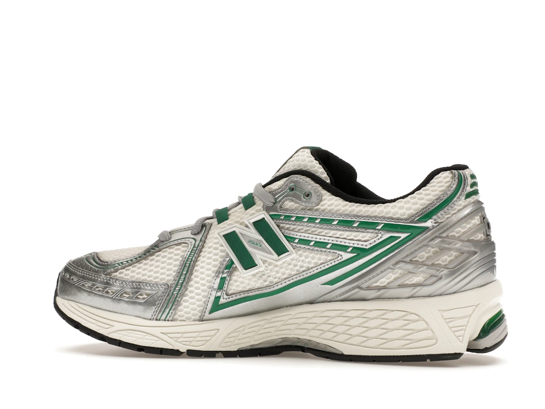 Vue 21 de New Balance 1906R Spruce Pack