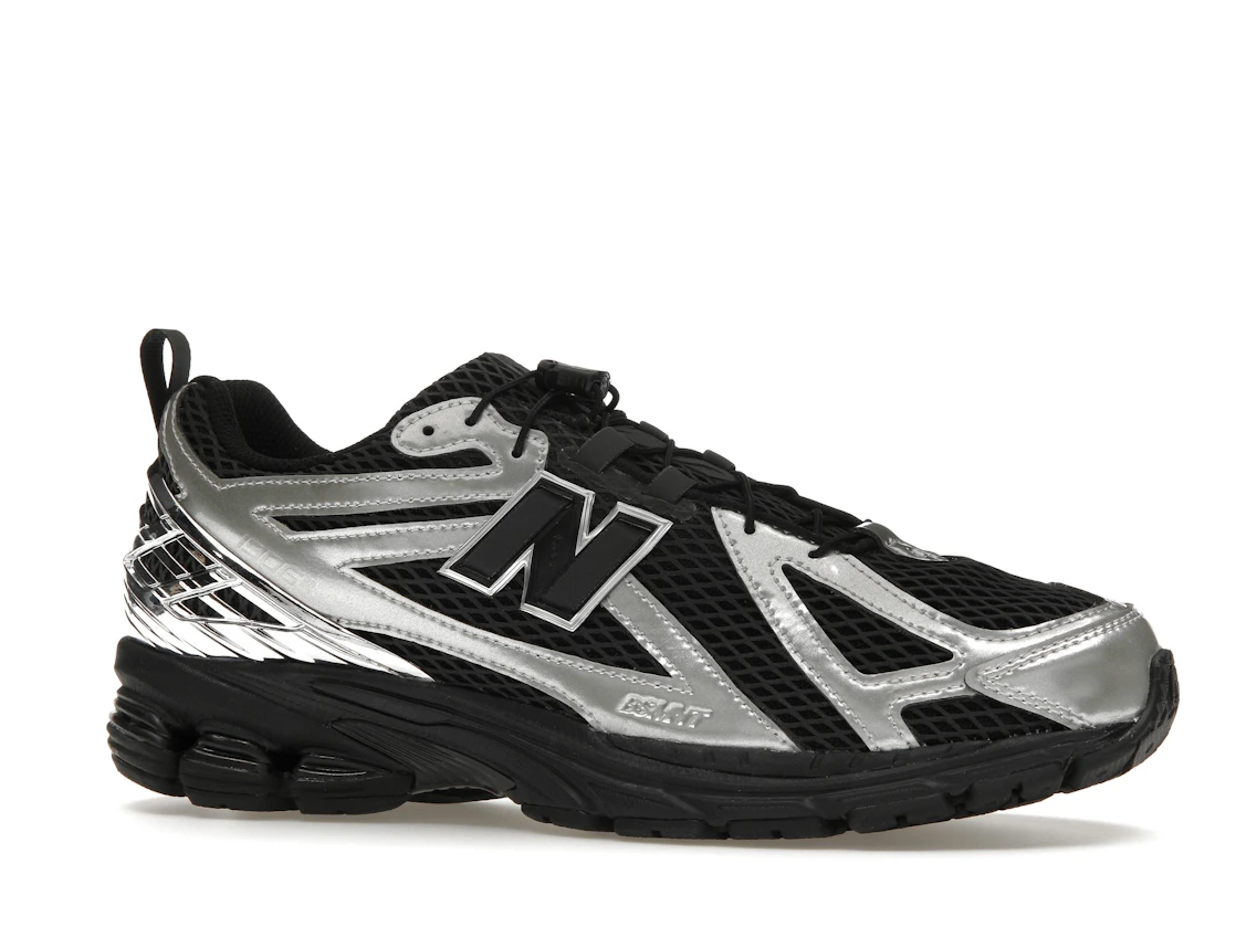 Vue 3 de New Balance 1906R The Basement Night Chrome
