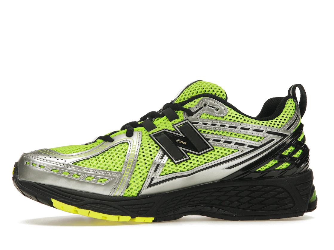 Vue 18 de New Balance 1906R Volt Black