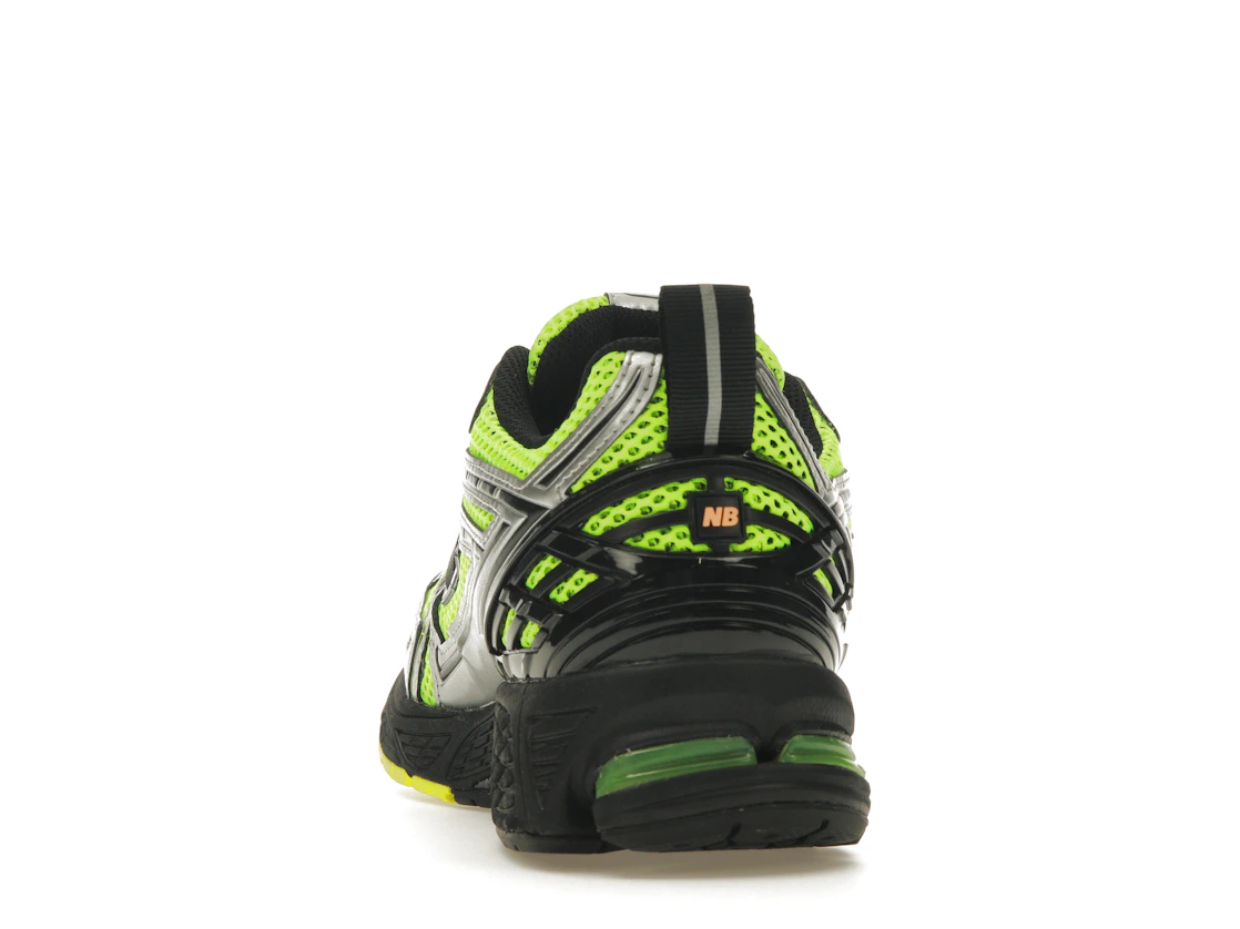 Vue 27 de New Balance 1906R Volt Black