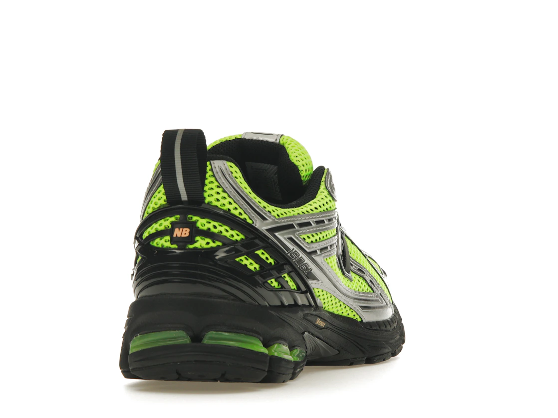 Vue 30 de New Balance 1906R Volt Black
