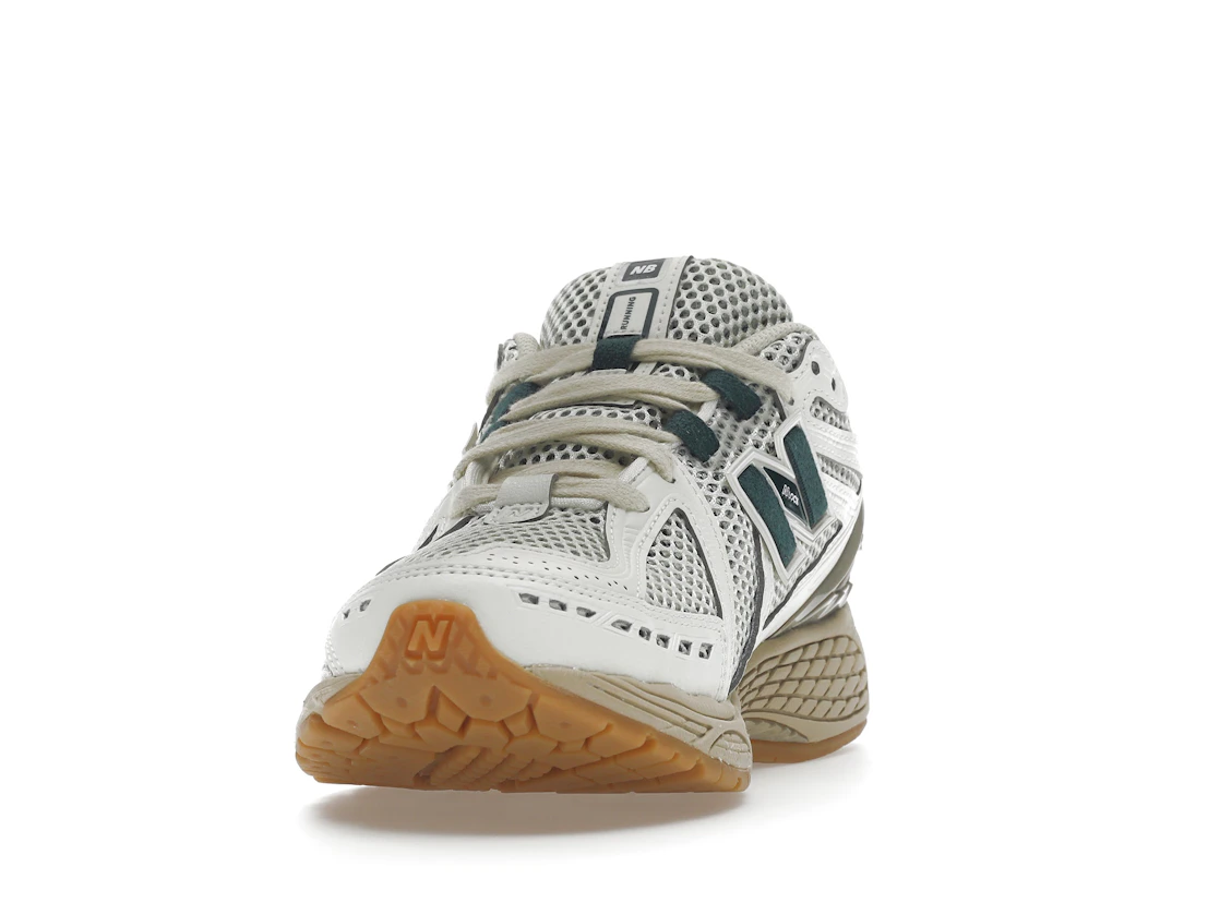Vue 12 de New Balance 1906R White Green Cream