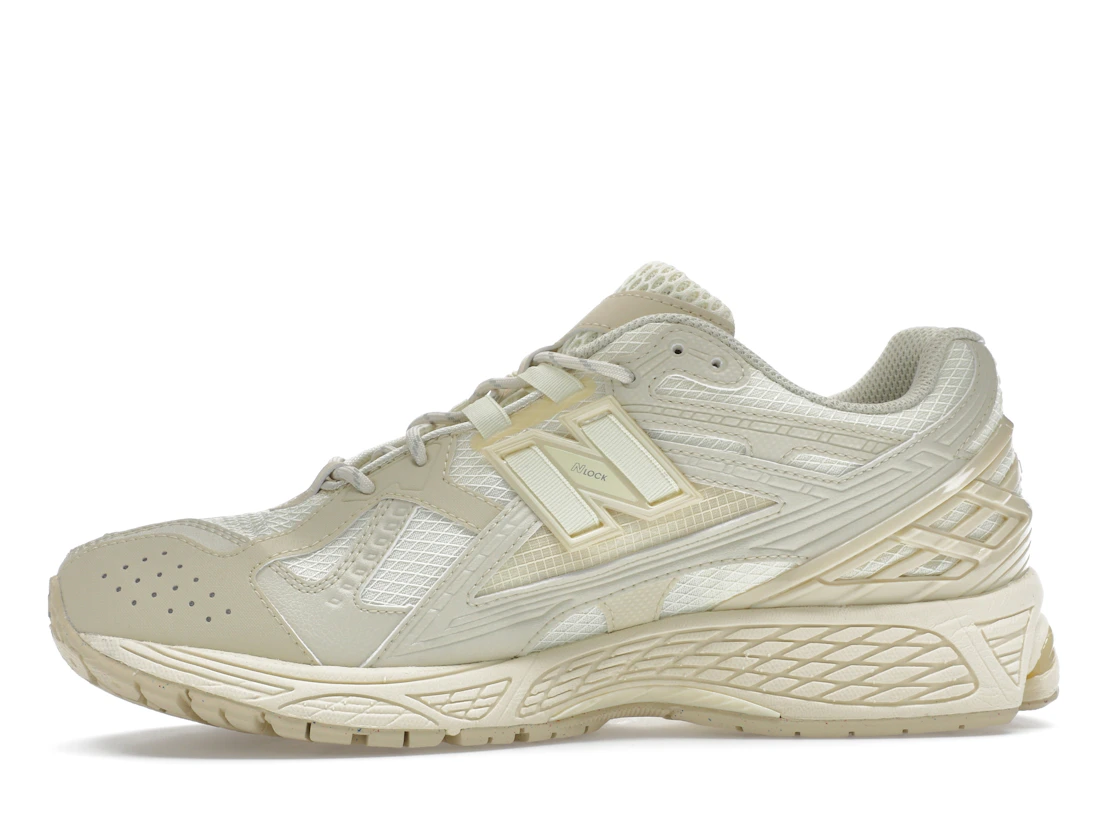 Vue 18 de New Balance 1906U Butter Yellow