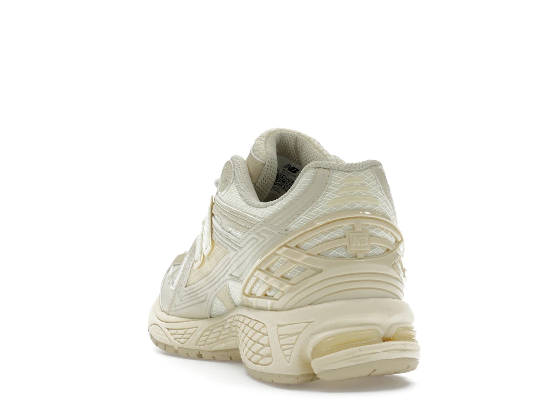 Vue 26 de New Balance 1906U Butter Yellow