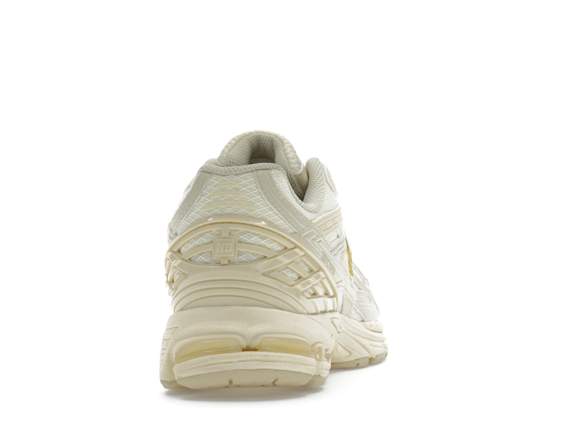 Vue 29 de New Balance 1906U Butter Yellow