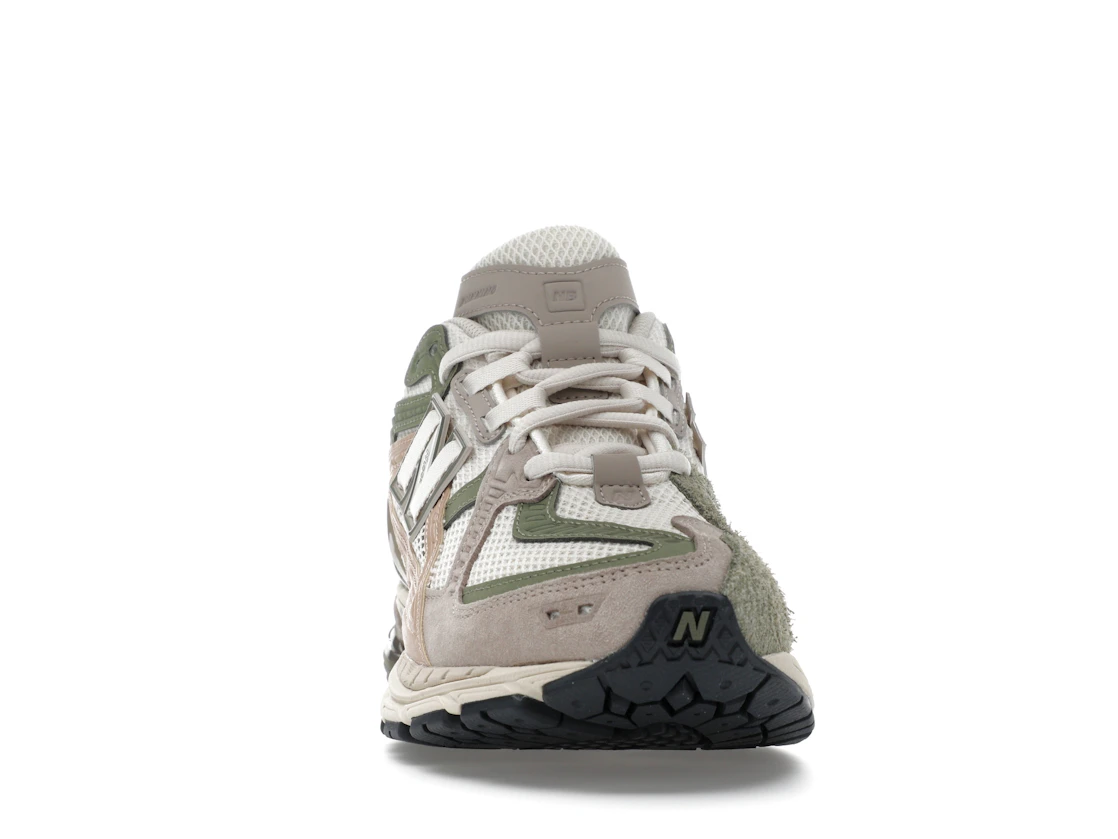 Vue 9 de New Balance 1906U Linen Dark Olivine