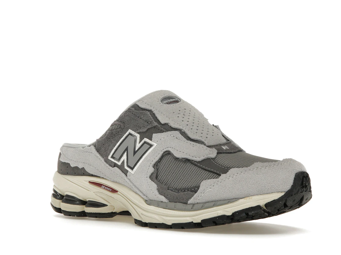 Vue 5 de New Balance 2002R Mule Protection Pack Rain Cloud