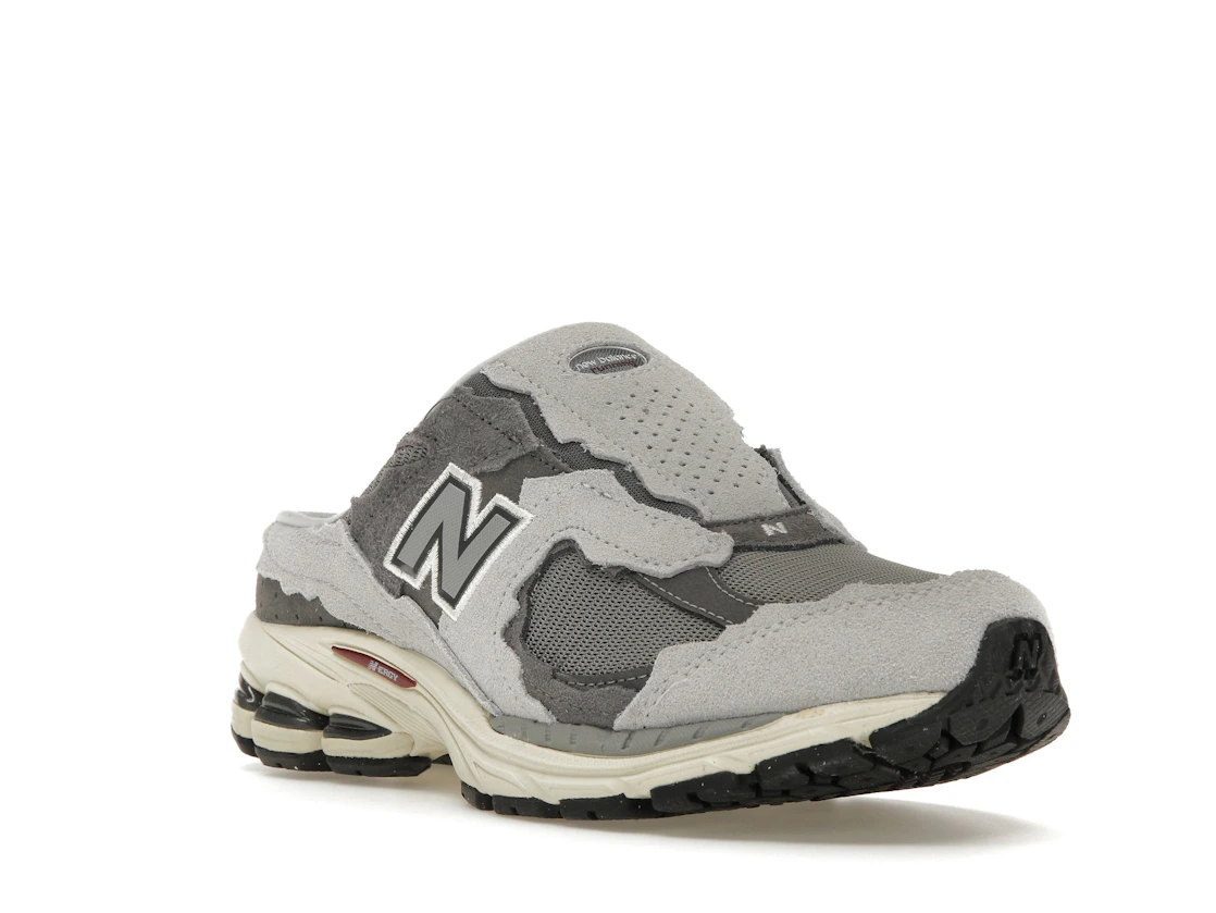 Vue 6 de New Balance 2002R Mule Protection Pack Rain Cloud