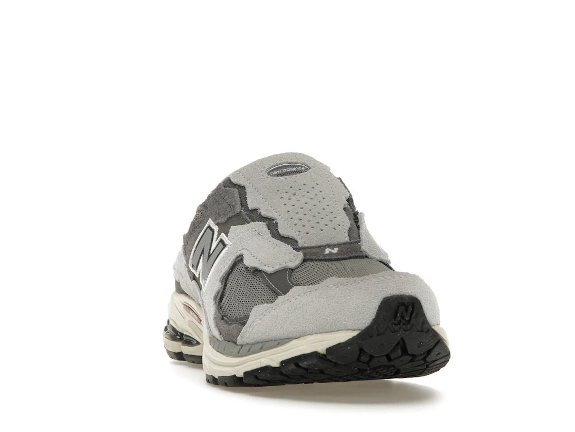 Vue 8 de New Balance 2002R Mule Protection Pack Rain Cloud