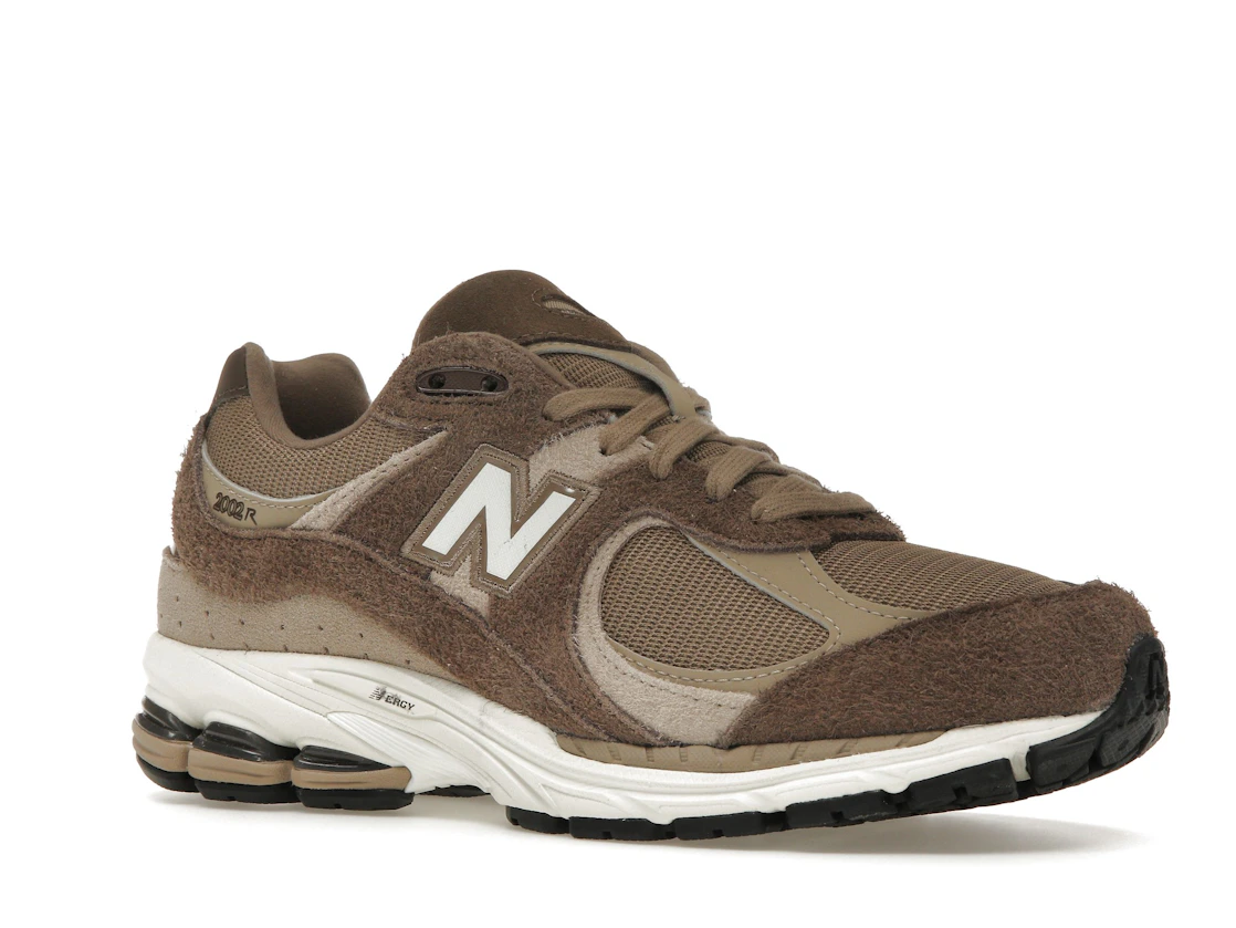 Vue 4 de New Balance 2002R ASOS Exclusive Brown