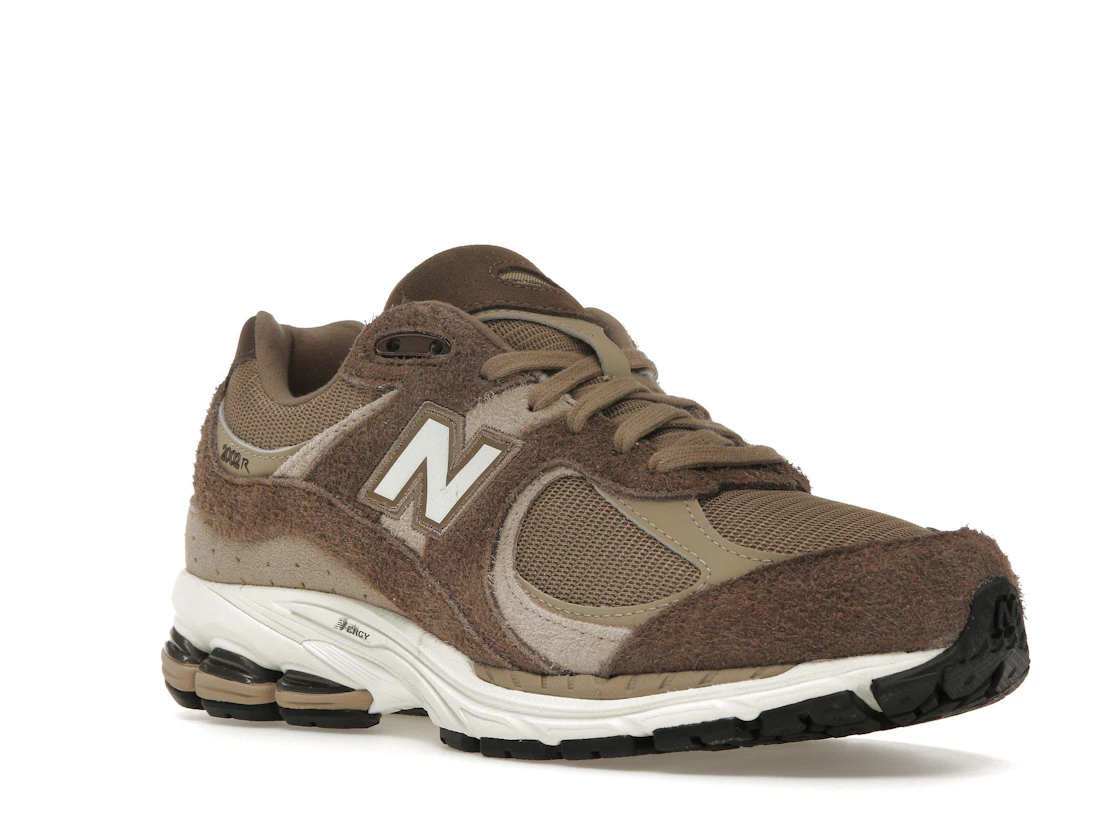 Vue 5 de New Balance 2002R ASOS Exclusive Brown