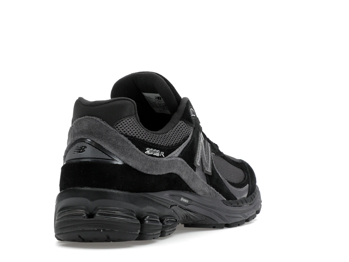 Vue 31 de New Balance 2002R Black Dark Grey