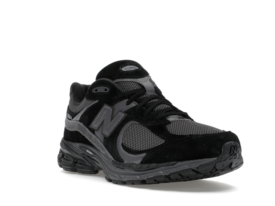 Vue 6 de New Balance 2002R Black Dark Grey