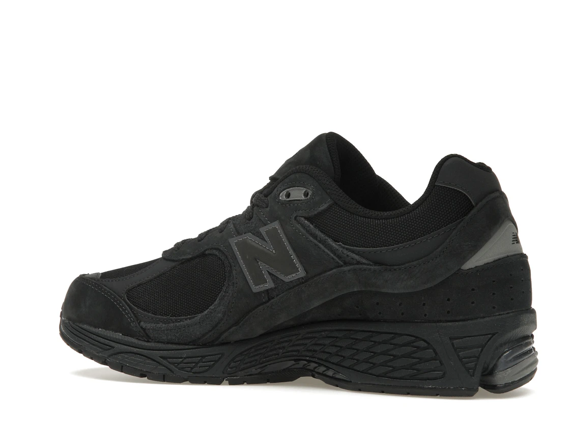 Vue 22 de New Balance 2002R Cordura Phantom Black