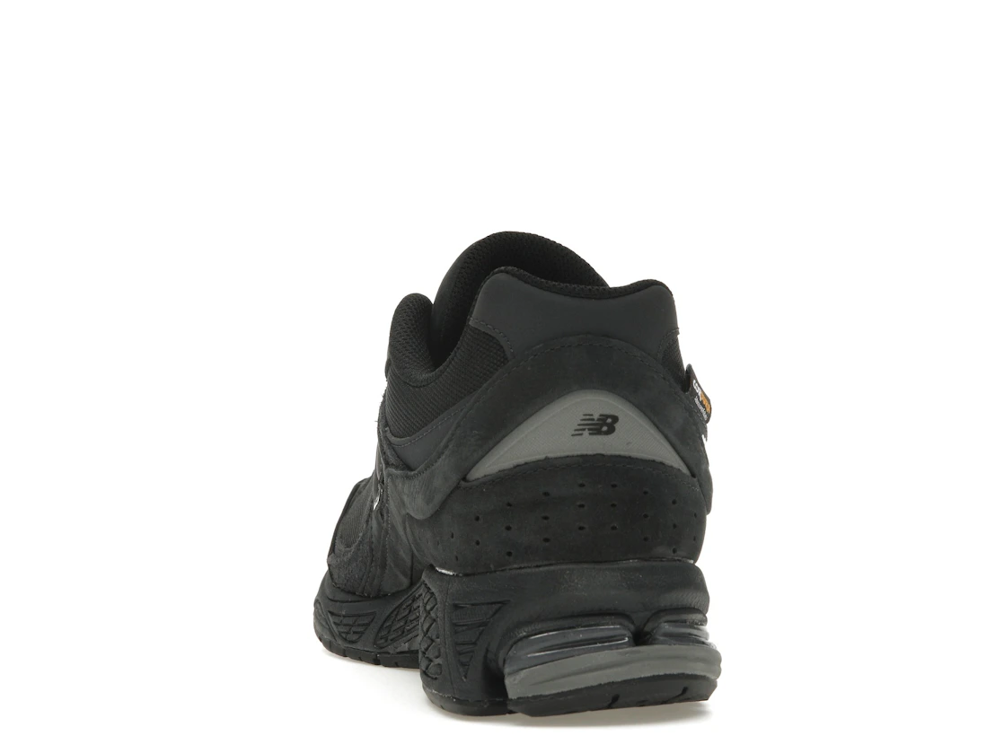 Vue 27 de New Balance 2002R Cordura Phantom Black