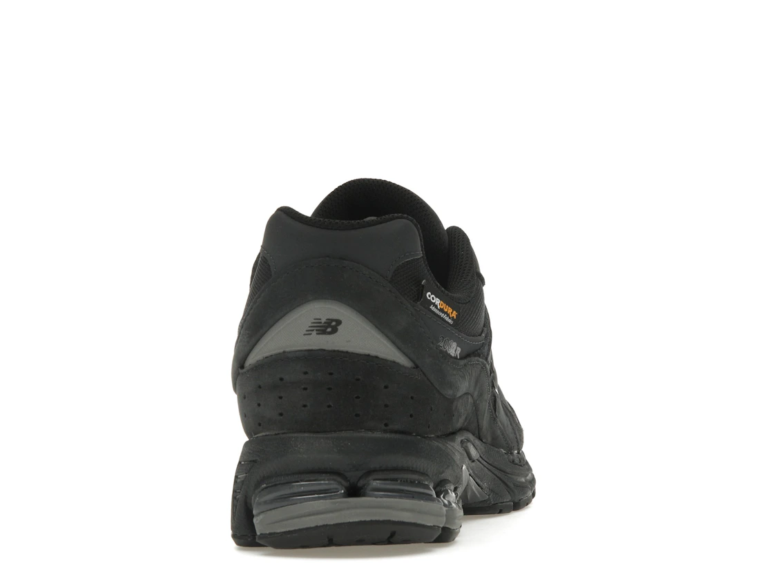 Vue 29 de New Balance 2002R Cordura Phantom Black