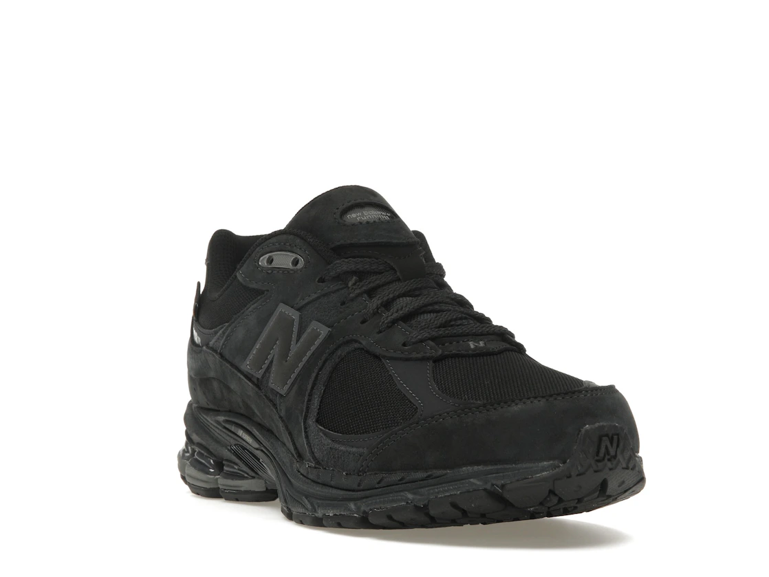 Vue 7 de New Balance 2002R Cordura Phantom Black