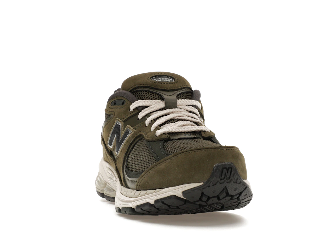 Vue 8 de New Balance 2002R Dark Olive
