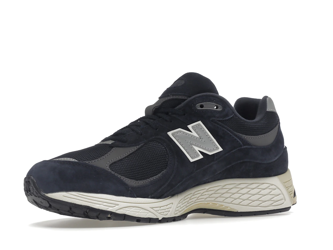 Vue 16 de New Balance 2002R Eclipse Navy