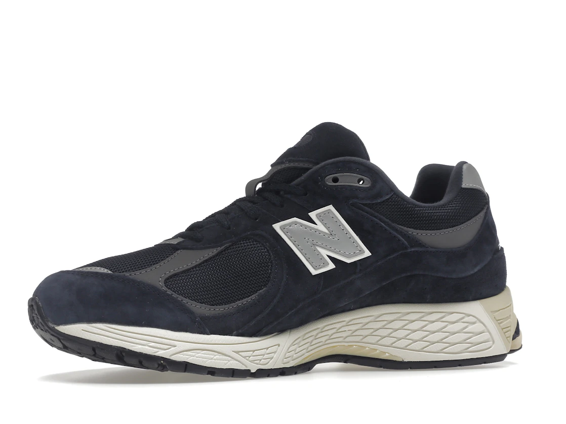 Vue 17 de New Balance 2002R Eclipse Navy