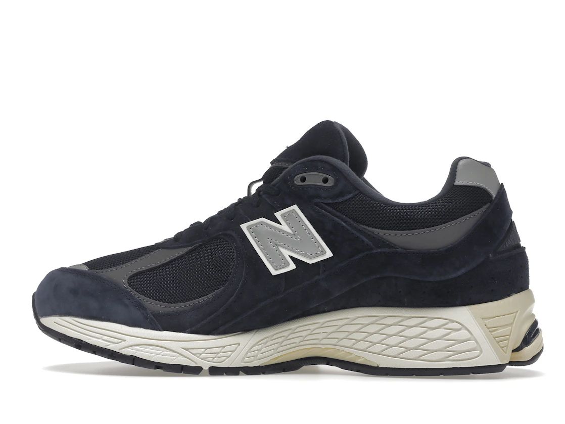 Vue 20 de New Balance 2002R Eclipse Navy