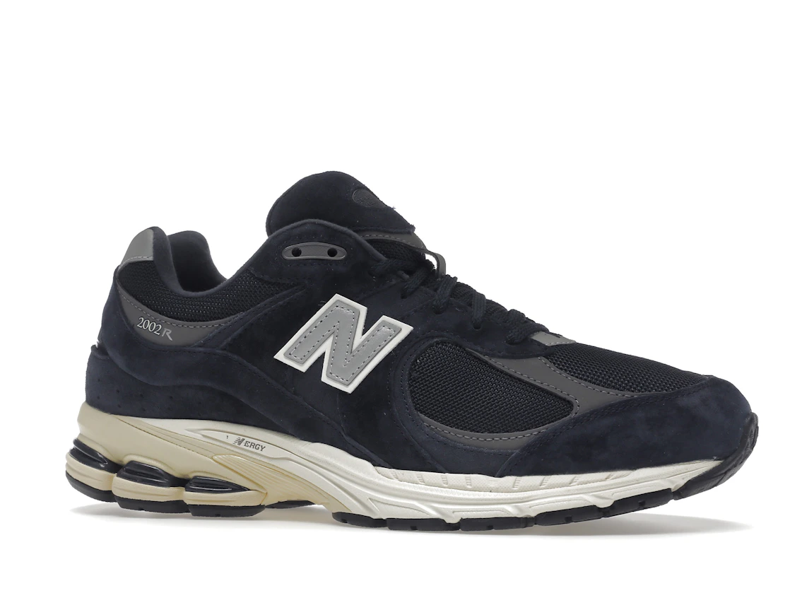 Vue 3 de New Balance 2002R Eclipse Navy
