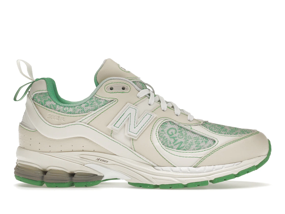 Vue 1 de New Balance 2002R GANNI Turtledove