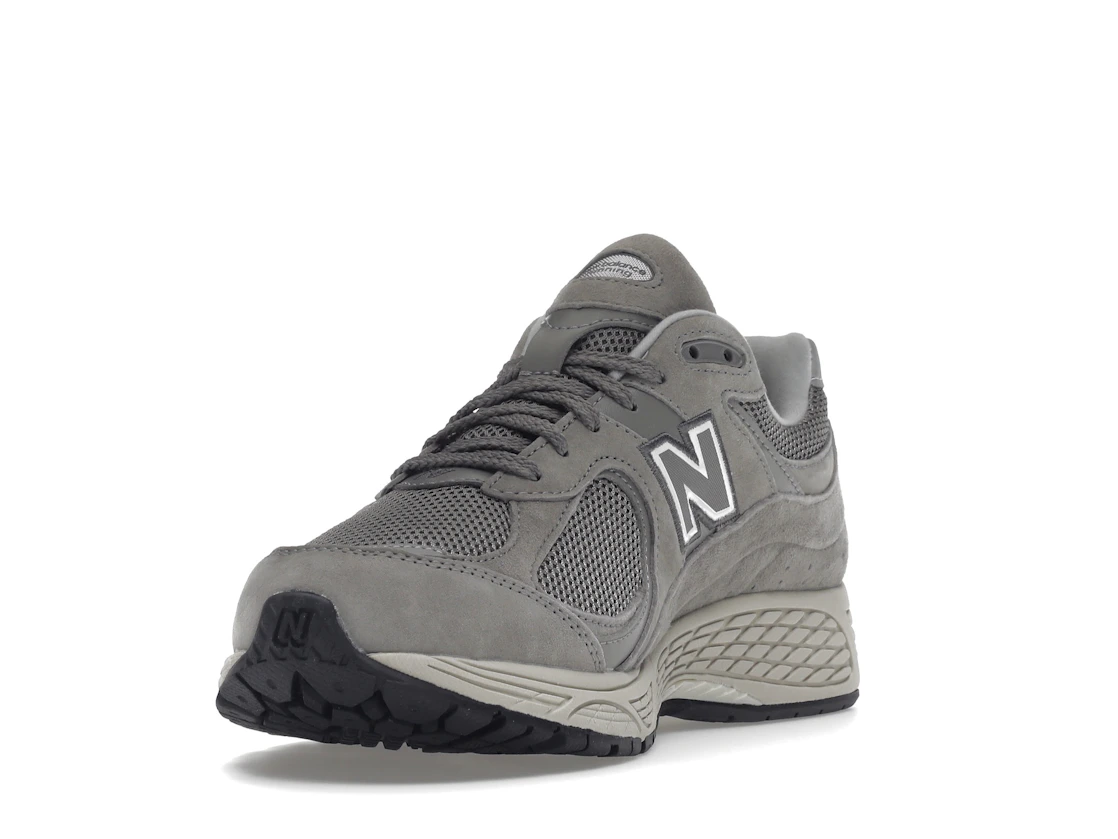 Vue 13 de New Balance 2002R Marblehead Light Aluminum