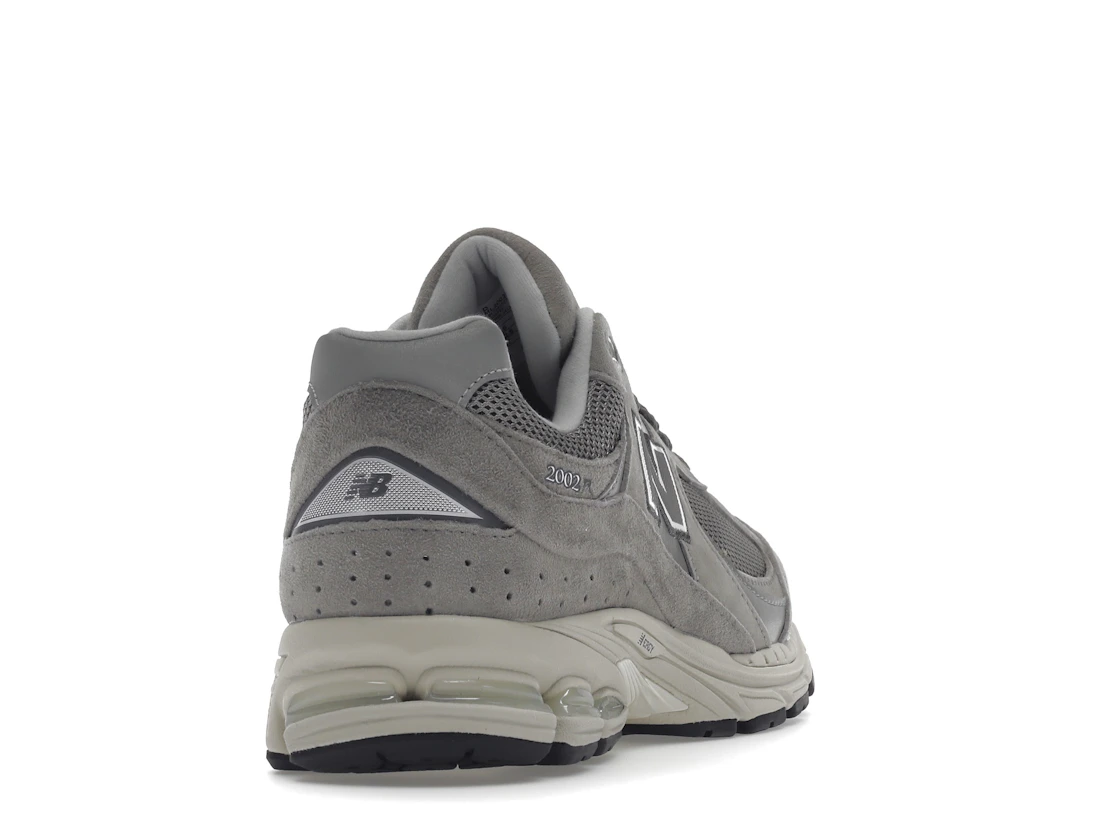 Vue 30 de New Balance 2002R Marblehead Light Aluminum