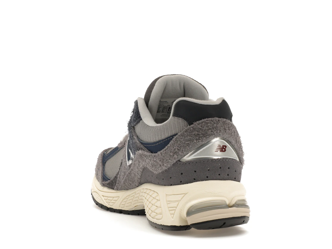 Vue 26 de New Balance 2002R Navy Castlerock