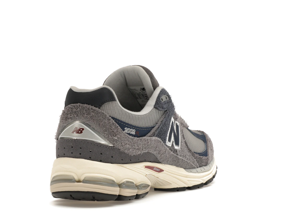 Vue 31 de New Balance 2002R Navy Castlerock
