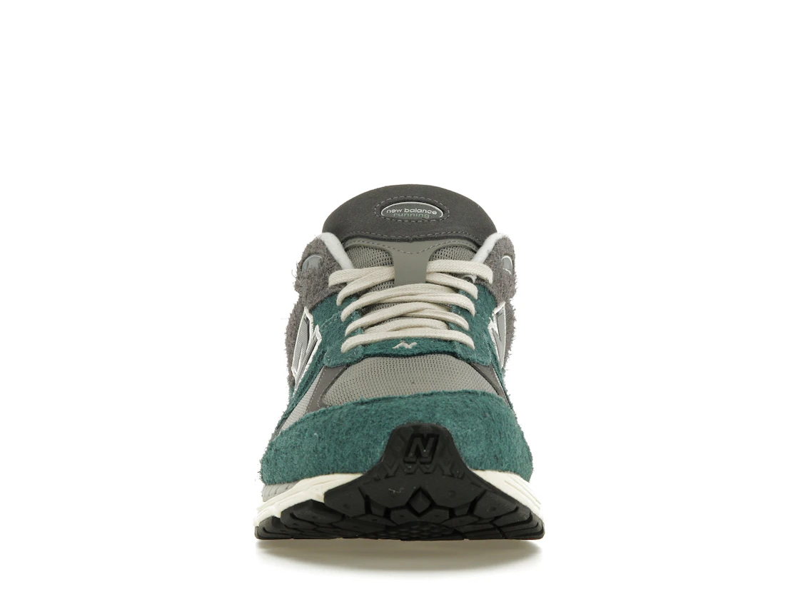 Vue 10 de New Balance 2002R New Spruce Magnet