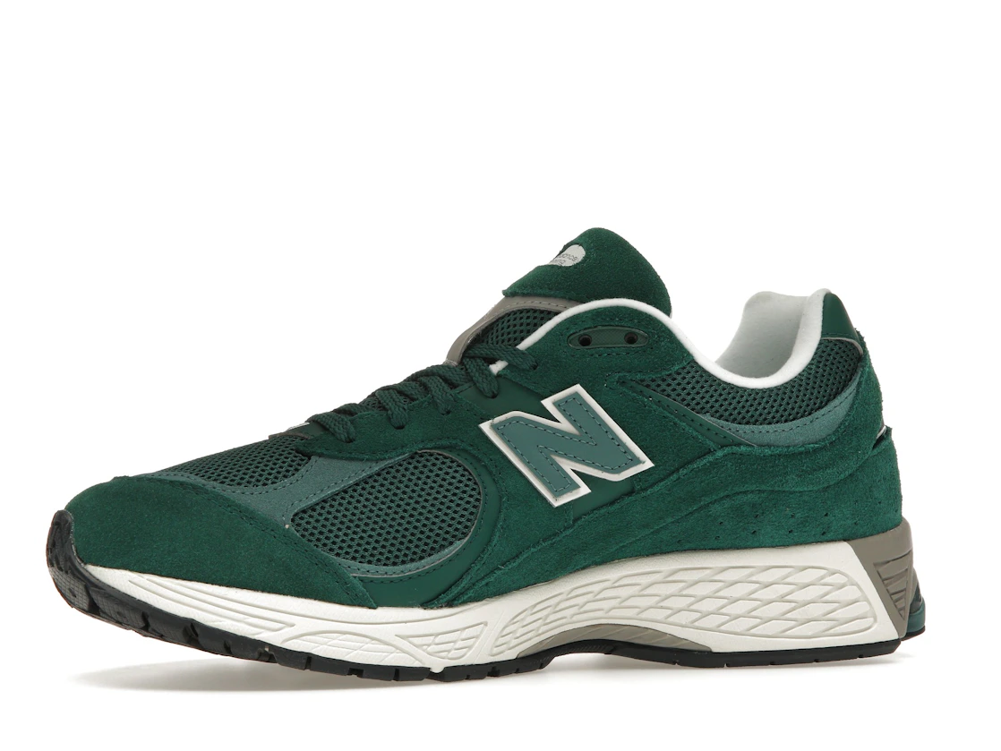 Vue 17 de New Balance 2002R New Spruce