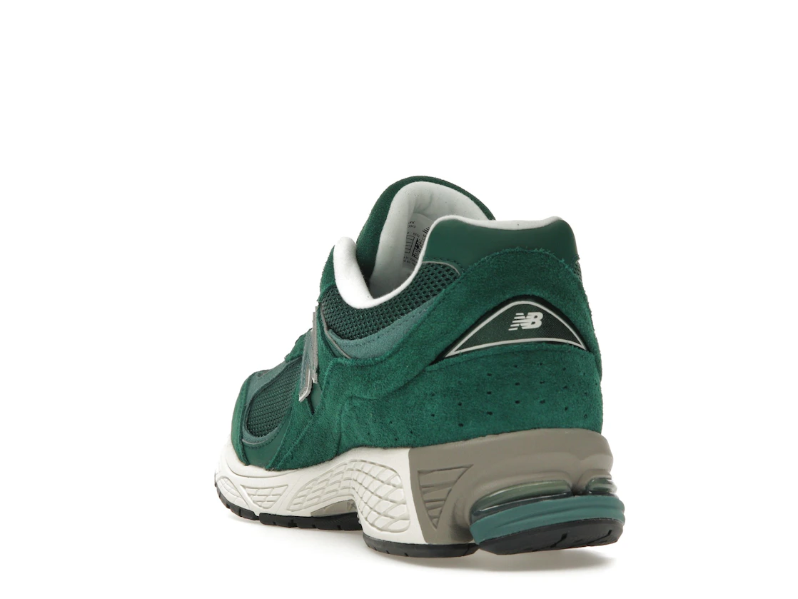 Vue 26 de New Balance 2002R New Spruce