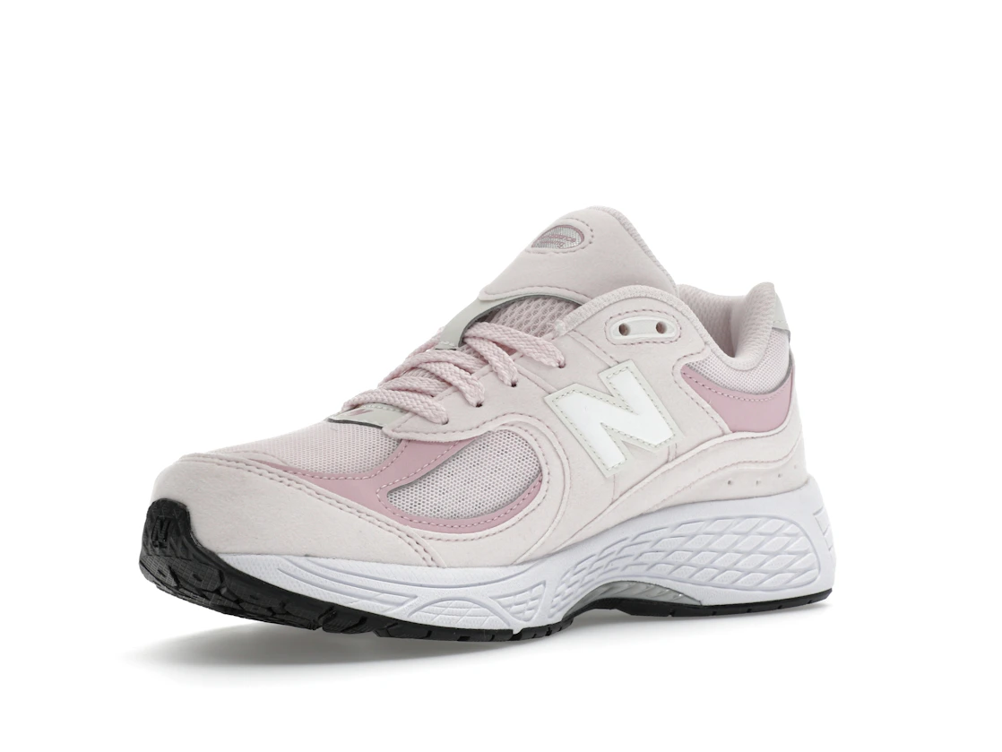 Vue 15 de New Balance 2002R Pink Granite (GS)