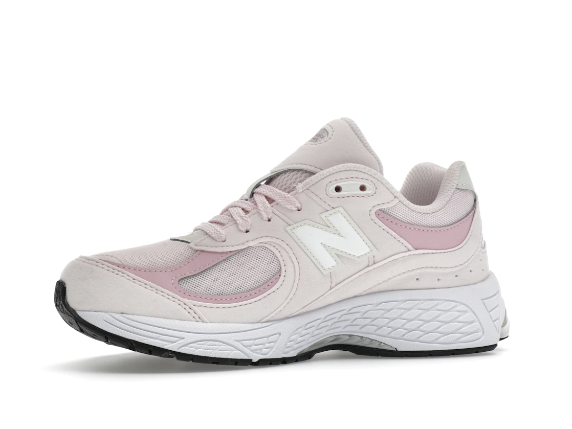 Vue 17 de New Balance 2002R Pink Granite (GS)