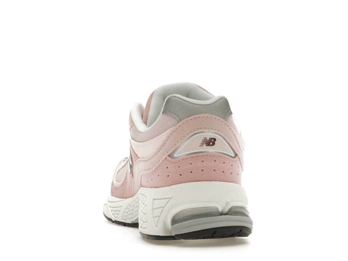 Vue 27 de New Balance 2002R Pink Sand (GS)