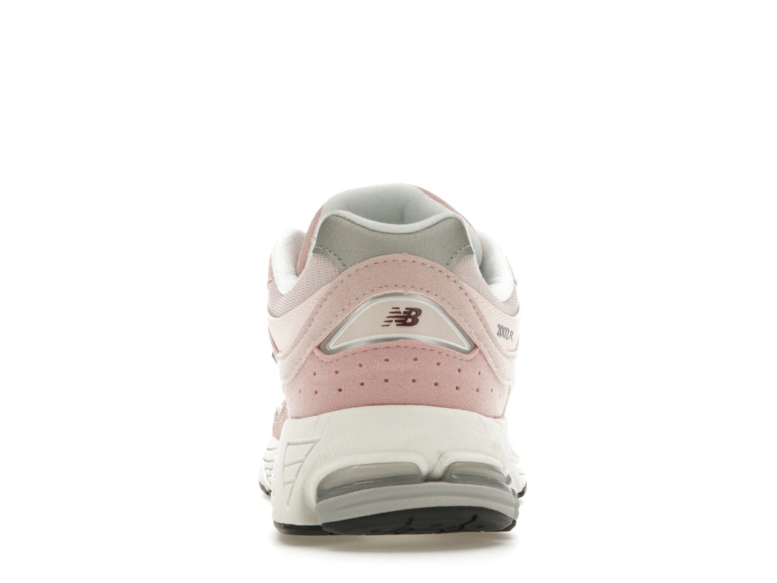 Vue 28 de New Balance 2002R Pink Sand (GS)
