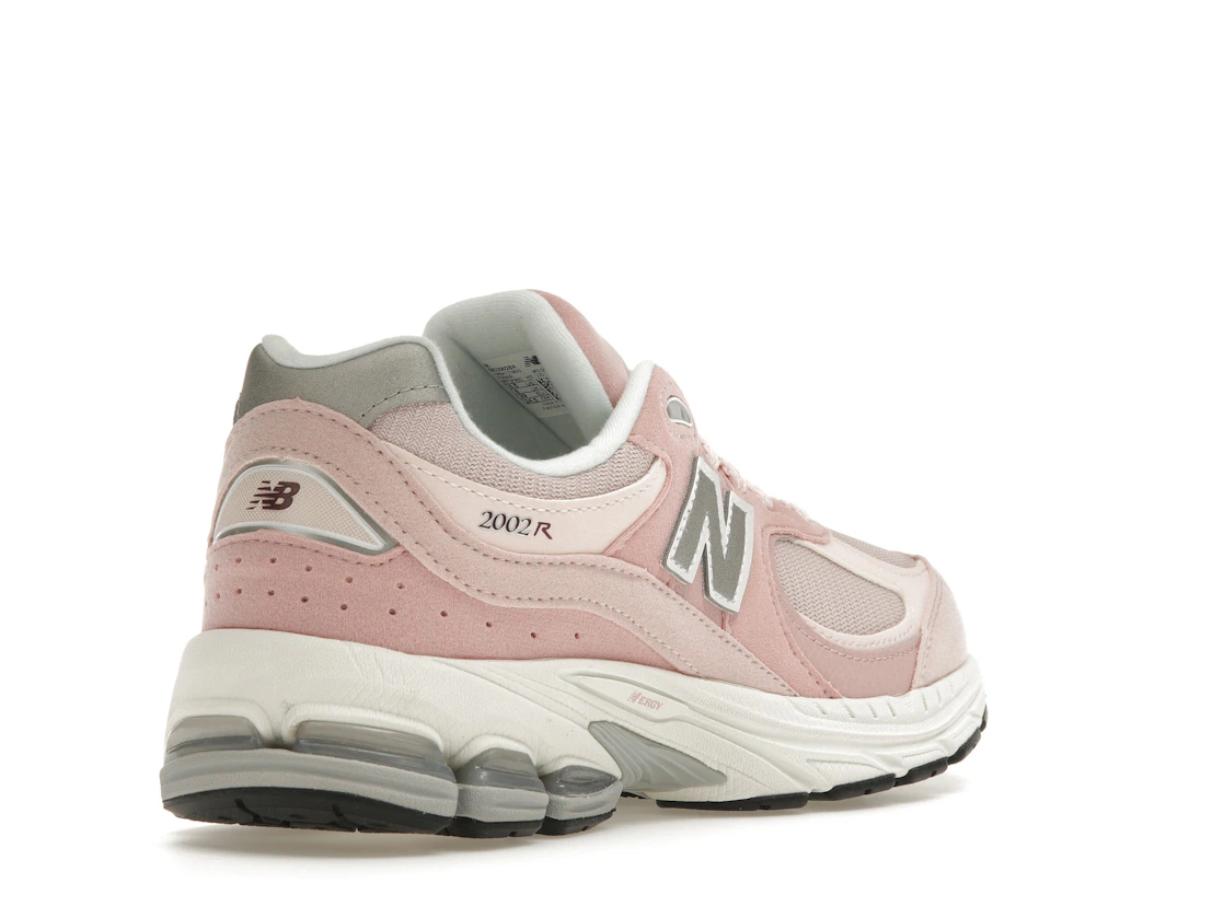 Vue 32 de New Balance 2002R Pink Sand (GS)